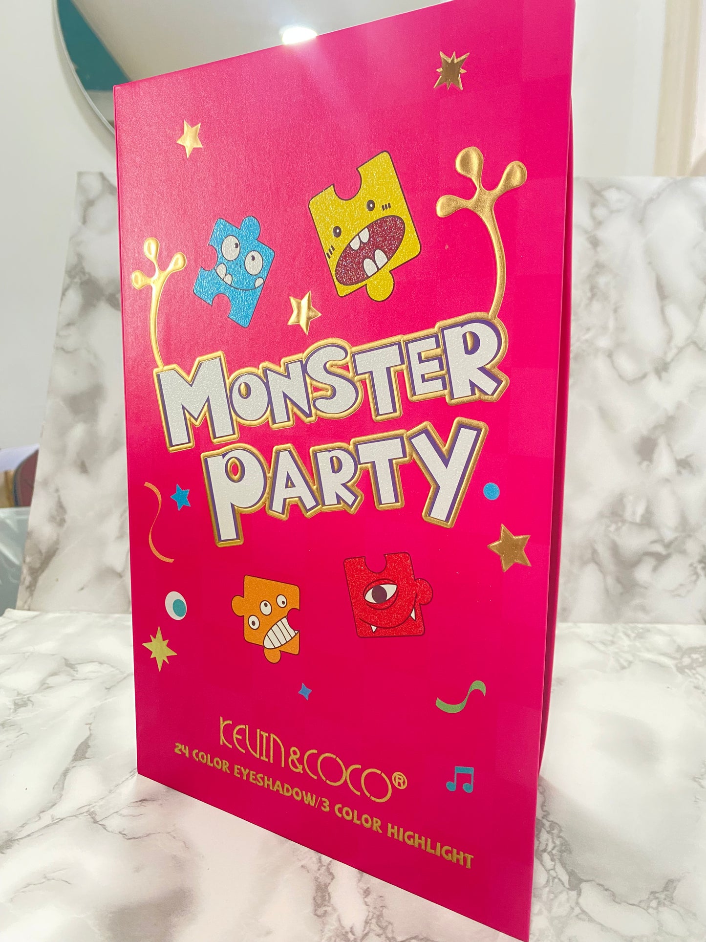 SET X24 TONOS MONSTER PARTY KEVIN COCO